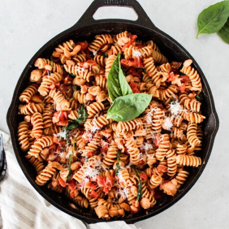 Creamy Tuscan Tomato & White Bean Pasta
